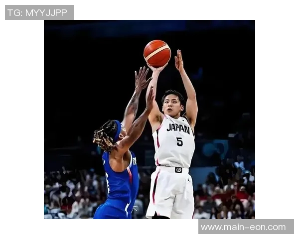 NBA夏联热潮来袭新秀争辉展现未来篮球新星的无限可能